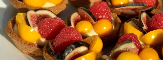 Fantastically Festive Fresh Fruit Tartlets…