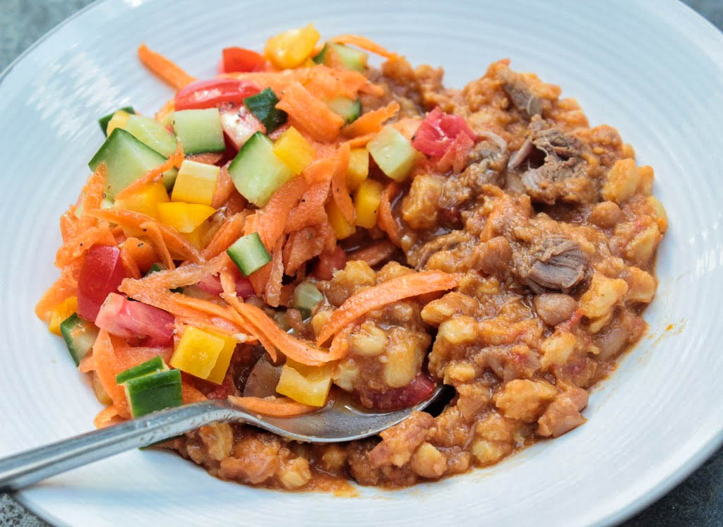 Meaty samp & beans stew